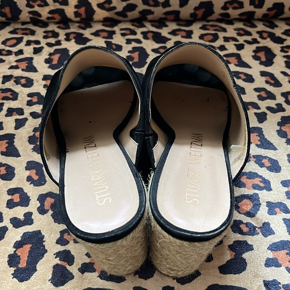 Stuart Weitzman - Picture 5 of 7